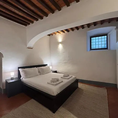 Piazza Grande - Fioraia 24 Apartment *